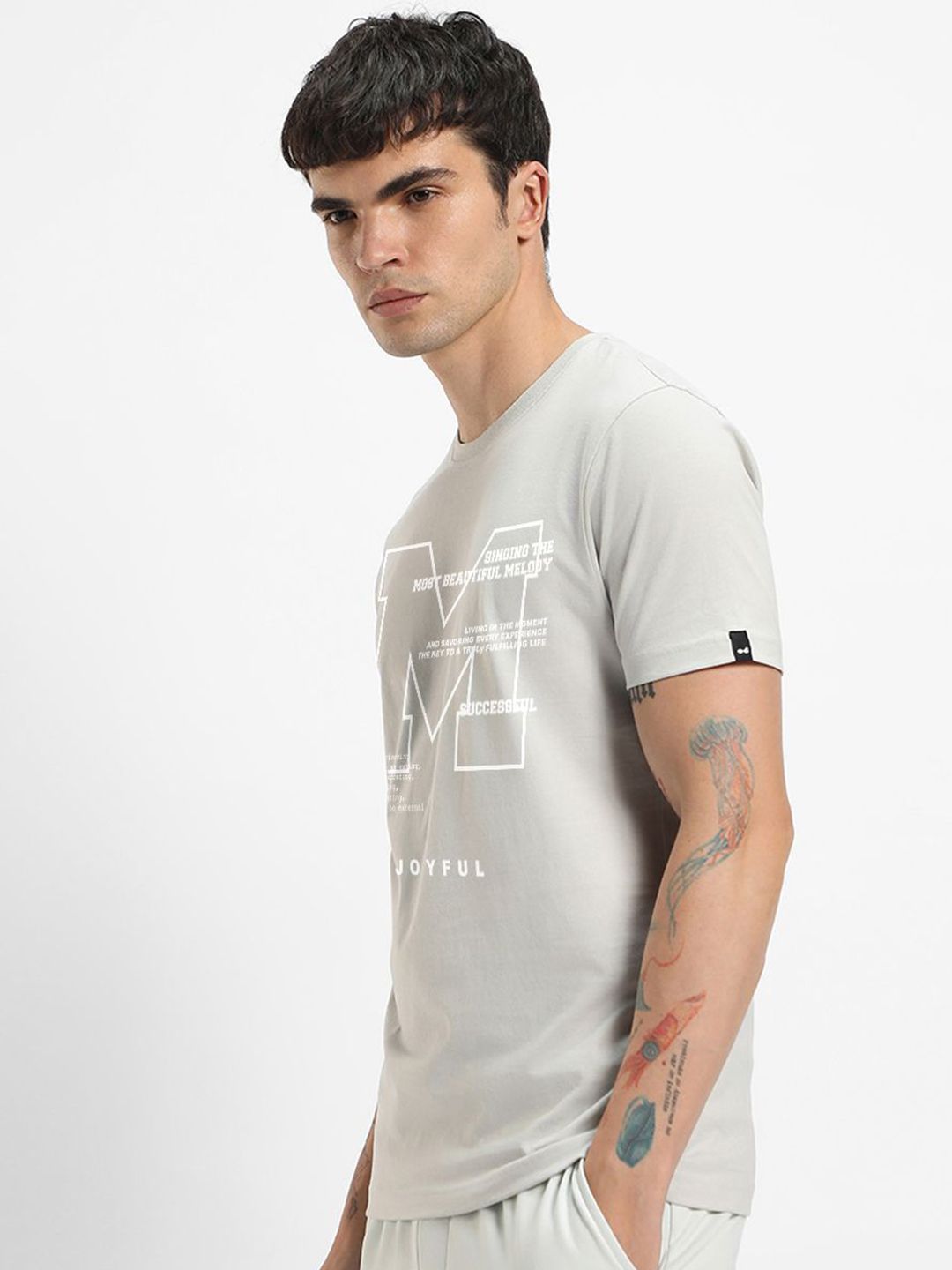Bewakoof Men Typography Printed Round Neck Pure Cotton T-shirt