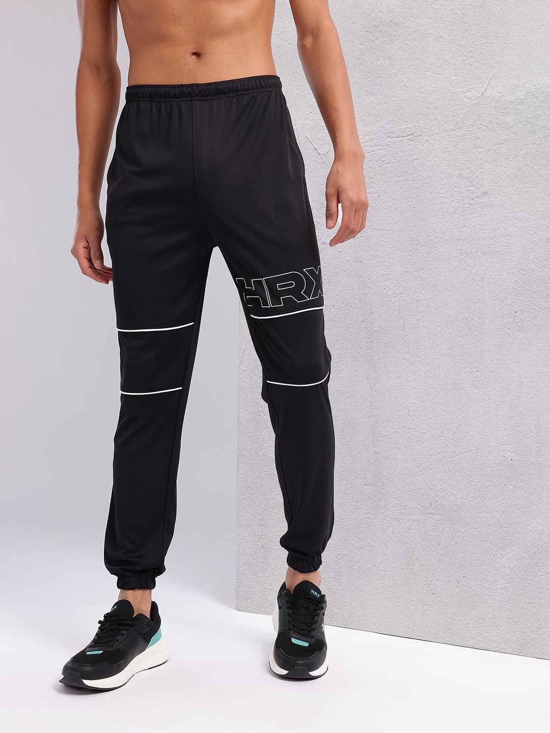 HRX by Hrithik Roshan Men Brand Logo Print Rapid-Dry Training Joggers with Contrast Piping