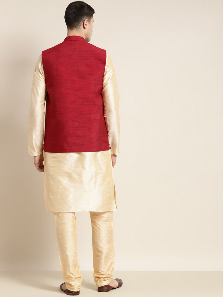 SOJANYA Manadrin Collar Kurta with Pyjamas & Nehru Jacket