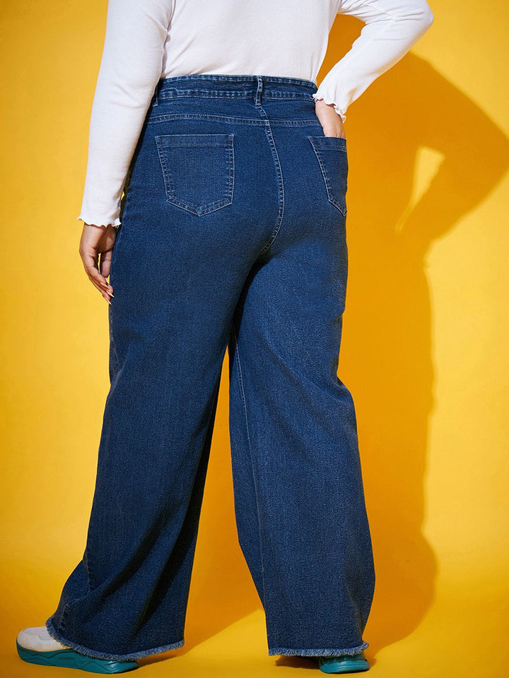 SASSAFRAS Curve Women Blue Comfort Straight Fit Clean Look Jeans