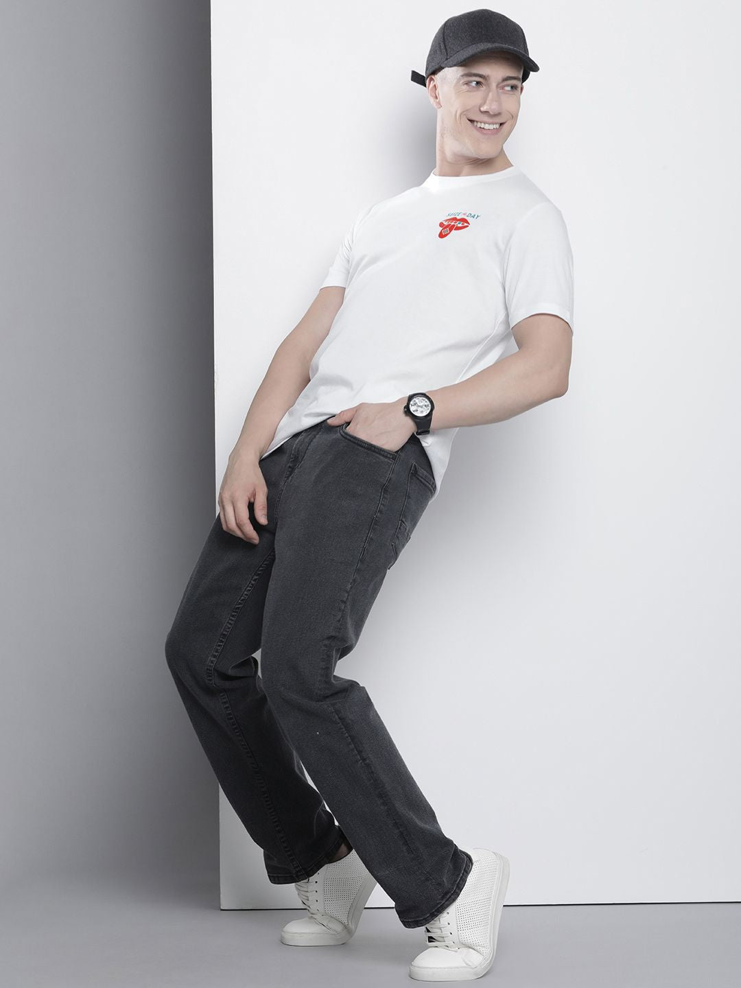 The Indian Garage Co Men Graphic Printed T-shirt