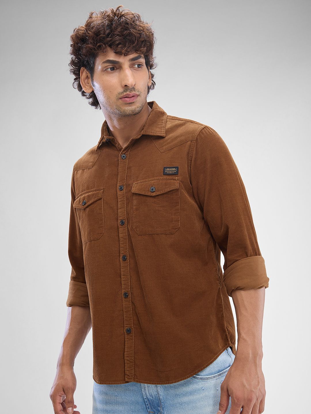 SPYKAR Men Slim Fit Opaque Solid Spread Collar Casual Shirt