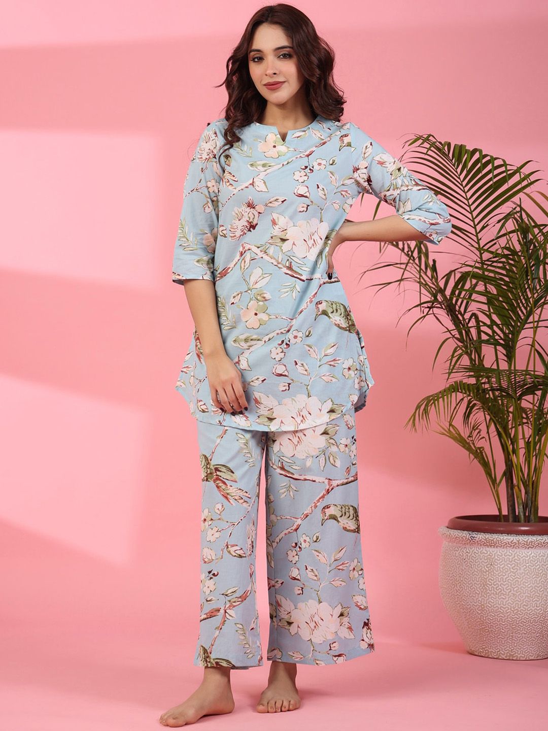 SANSKRUTIHOMES Floral Printed Notched Neck Pure Cotton Kurti With Pyjamas