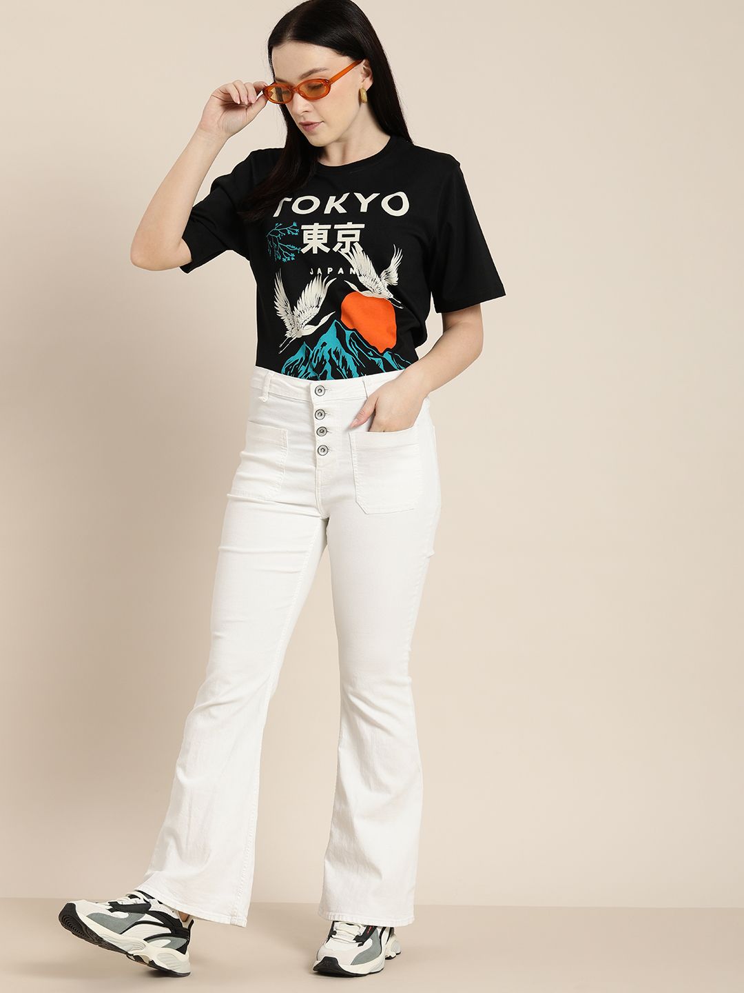 Difference of Opinion Women Black Printed Oversized Pure Cotton T-shirt