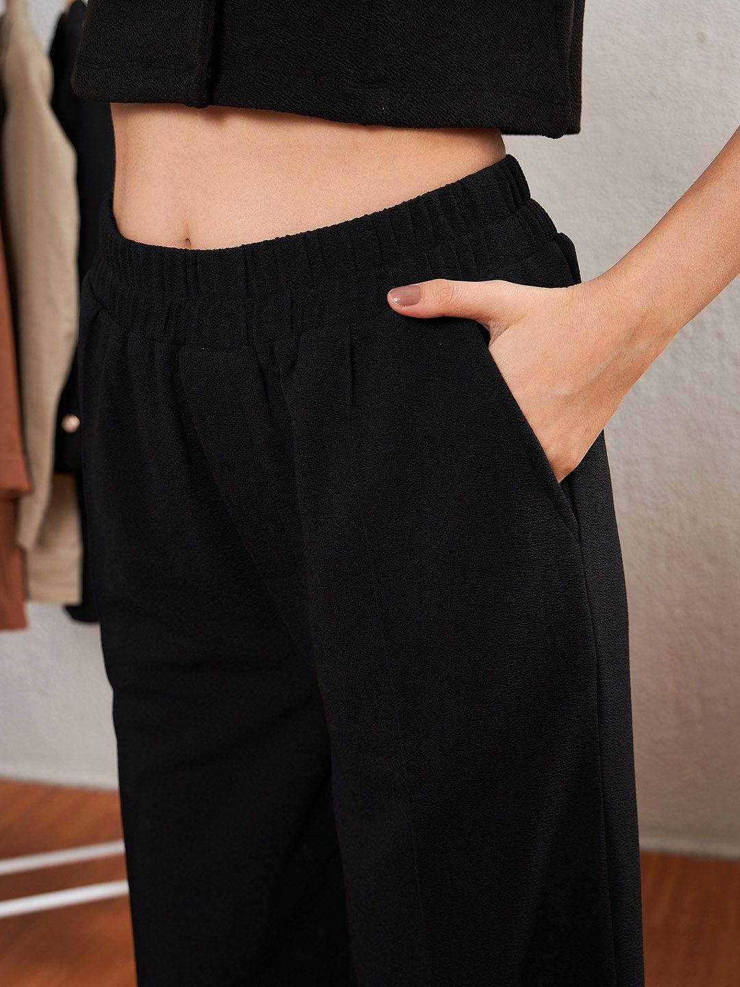 SASSAFRAS worklyf Women High-Rise Straight Fit Easy Wash Parallel Trousers