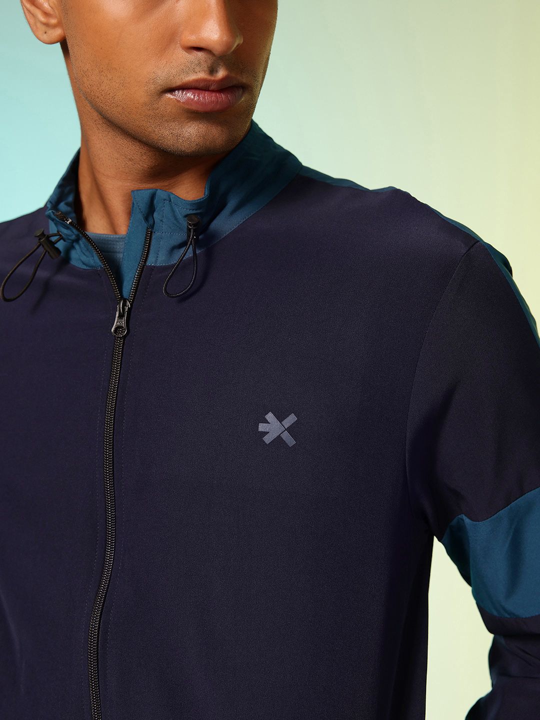 HRX by Hrithik Roshan Colourblocked Rapid Dry Running Tracksuit