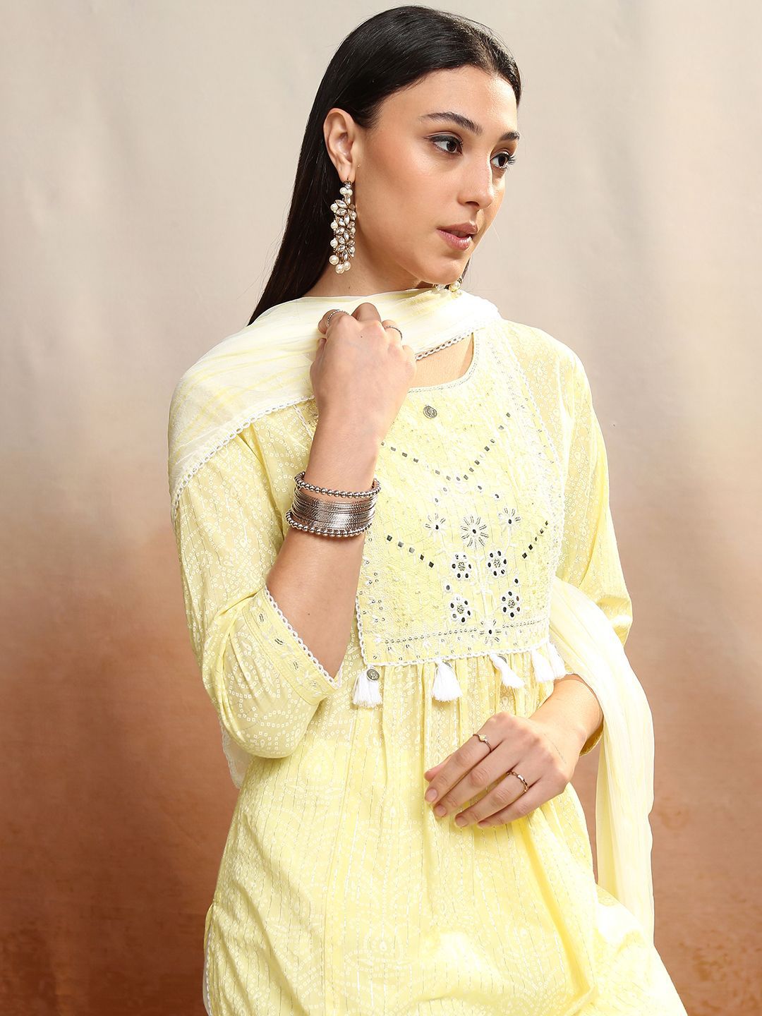 Vishudh Women Bandhani Printed Regula Pure Cotton Kurta with Trousers & With Dupatta