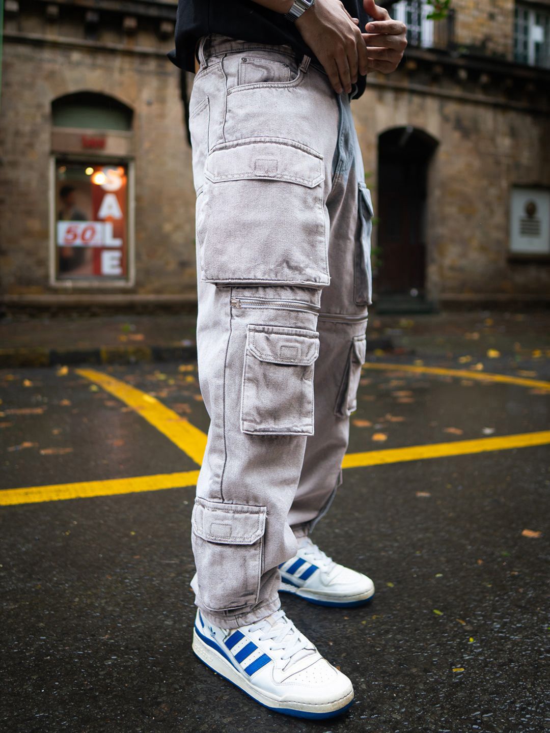 Powerlook Men Cotton Loose Fit Cargos Jeans