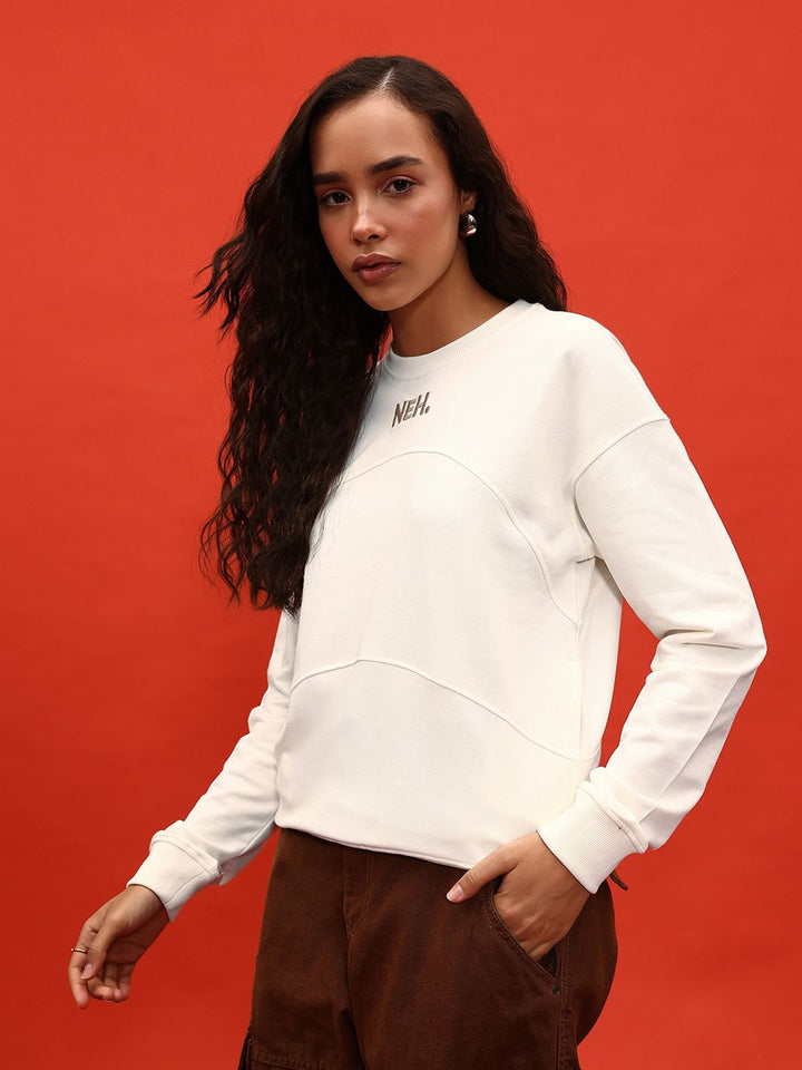 DressBerry Embroidered Detail Drop-Shoulder Sleeves Sweatshirt