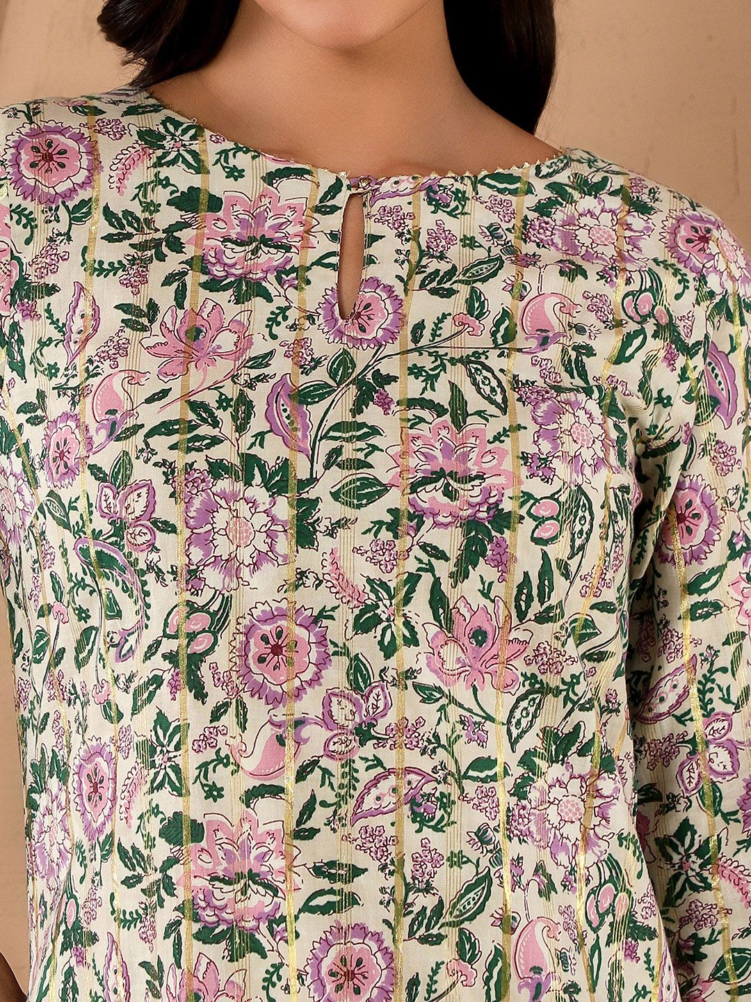 W Floral Printed Straight Kurta