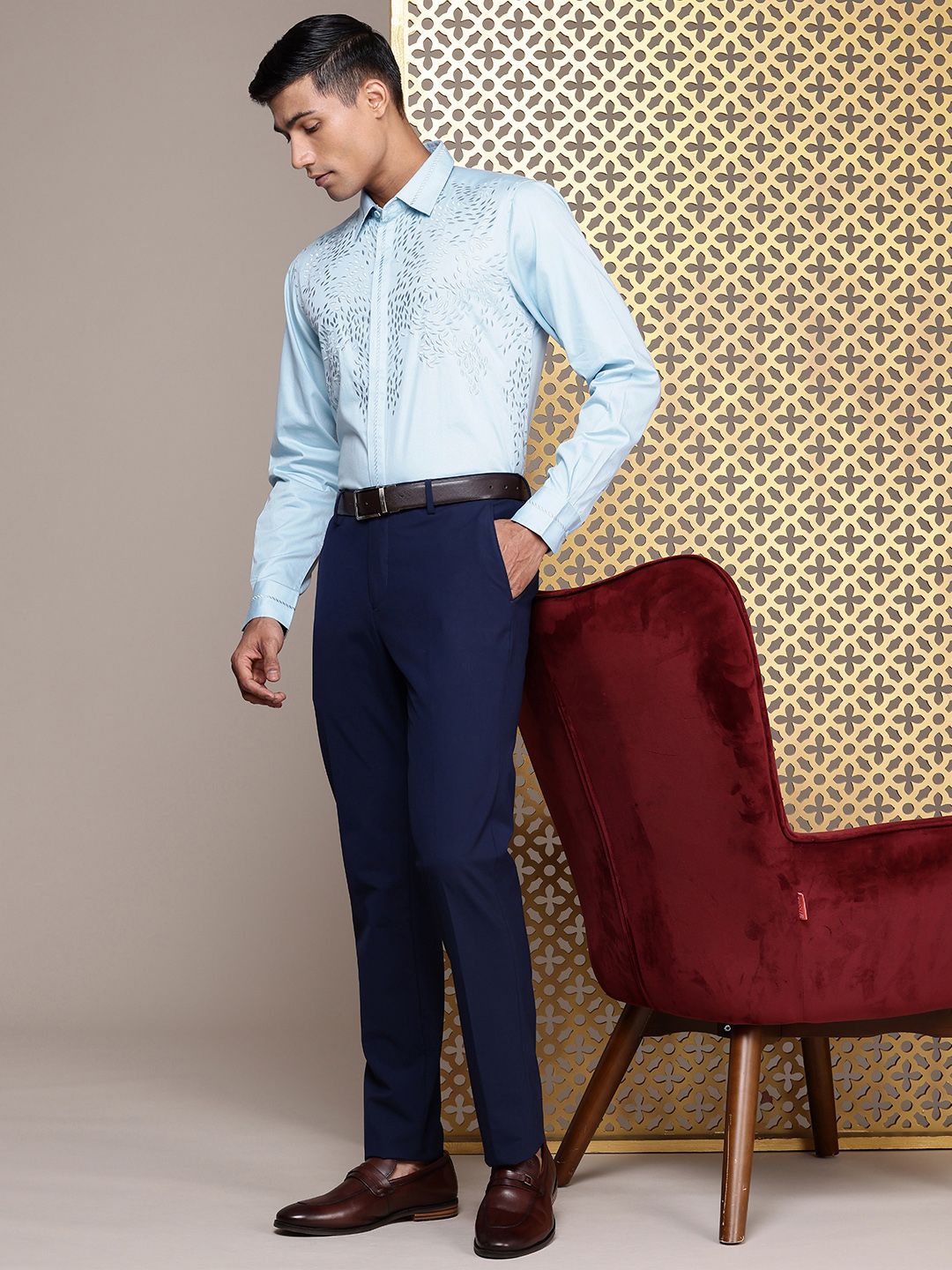 House of Pataudi Self Design Pure Cotton Opaque Party Shirt