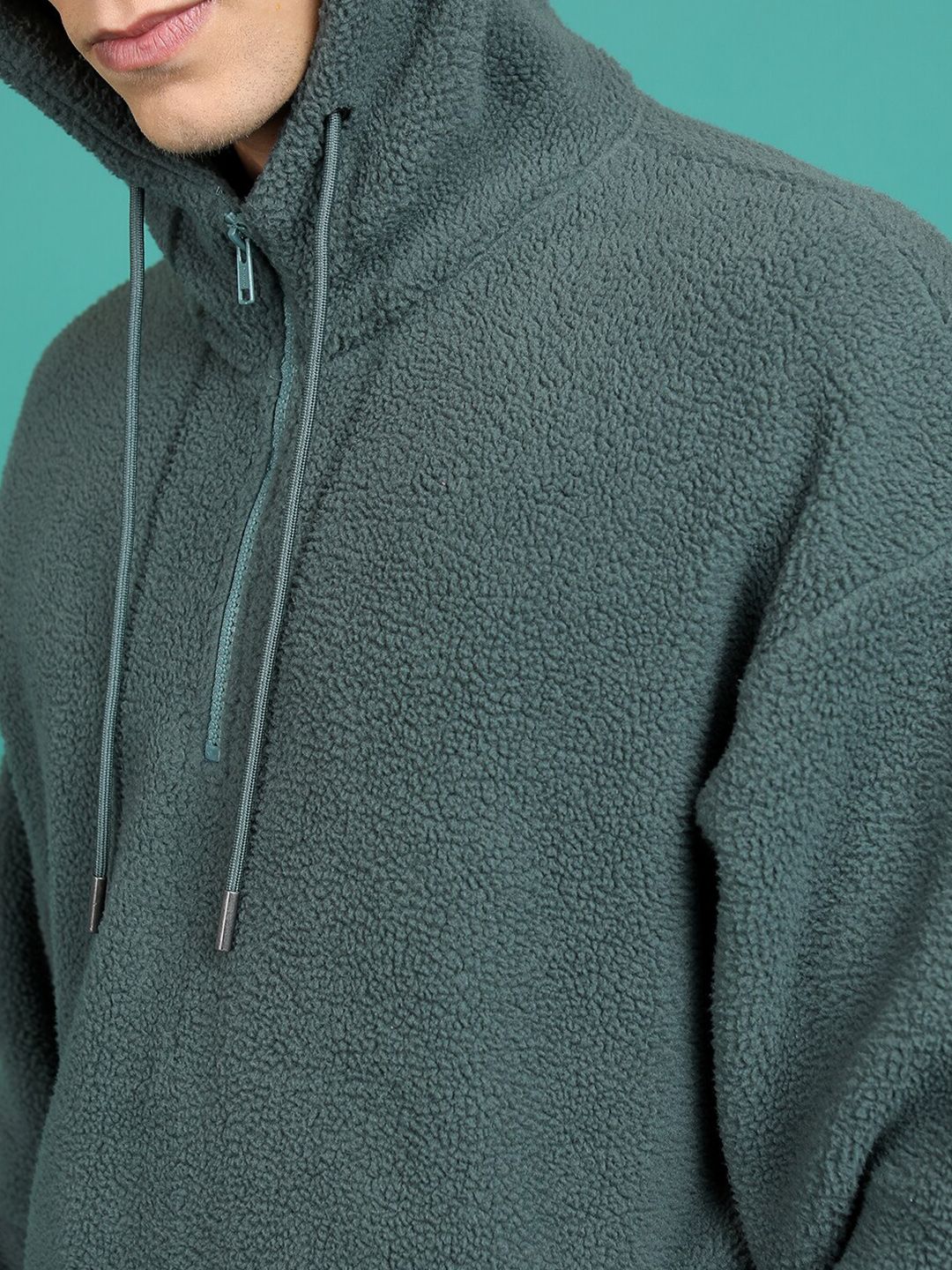 HIGHLANDER Hooded Drop Shoulder Sleeves Oversized Sweatshirt