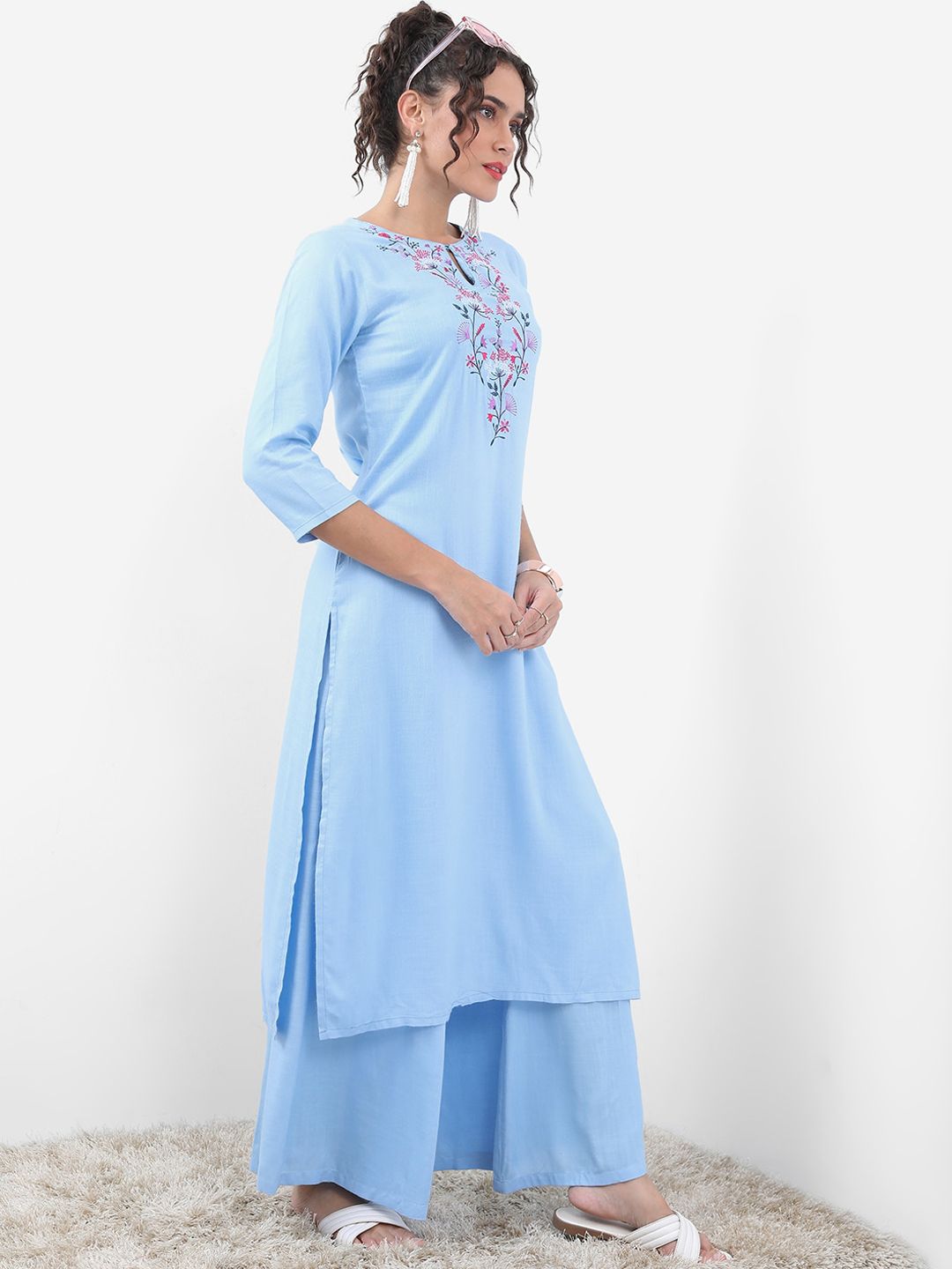 Vishudh Blue Floral Embroidered Keyhole Neck Straight Kurta With Palazzos