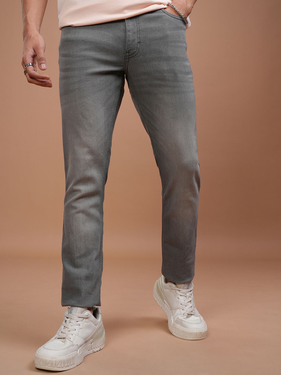 HIGHLANDER Men Grey Slim Fit Mid-Rise Clean Look Stretchable Jeans