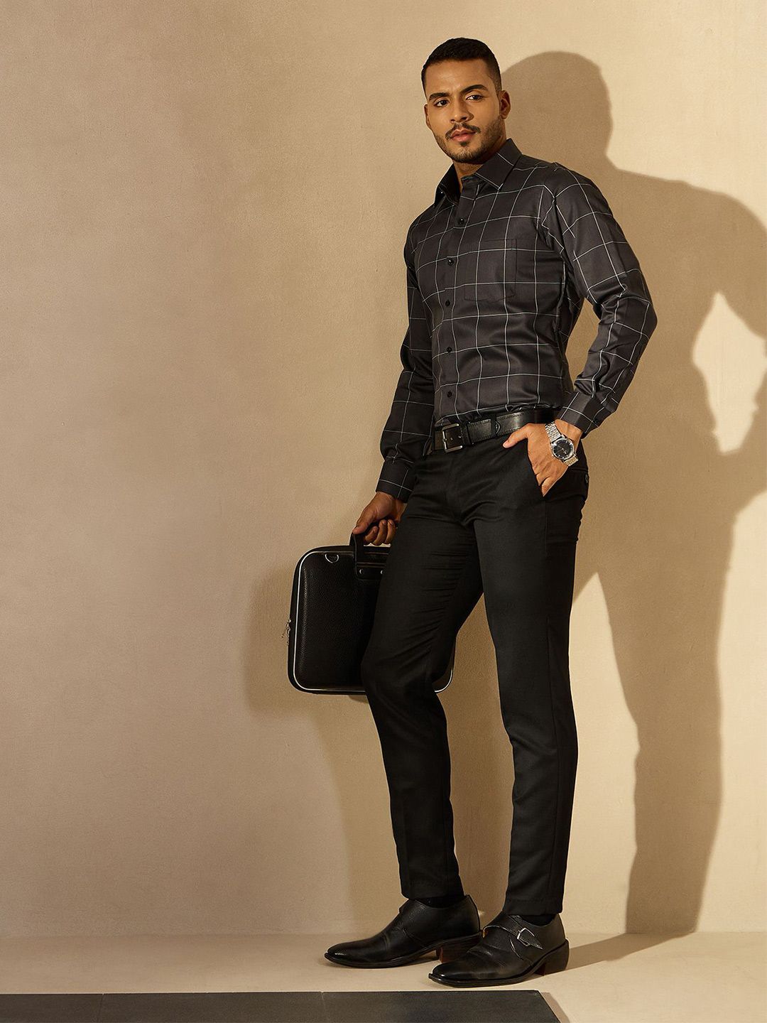 DENNISON Men Windowpane Checked Spread Collar Smart Formal Shirt