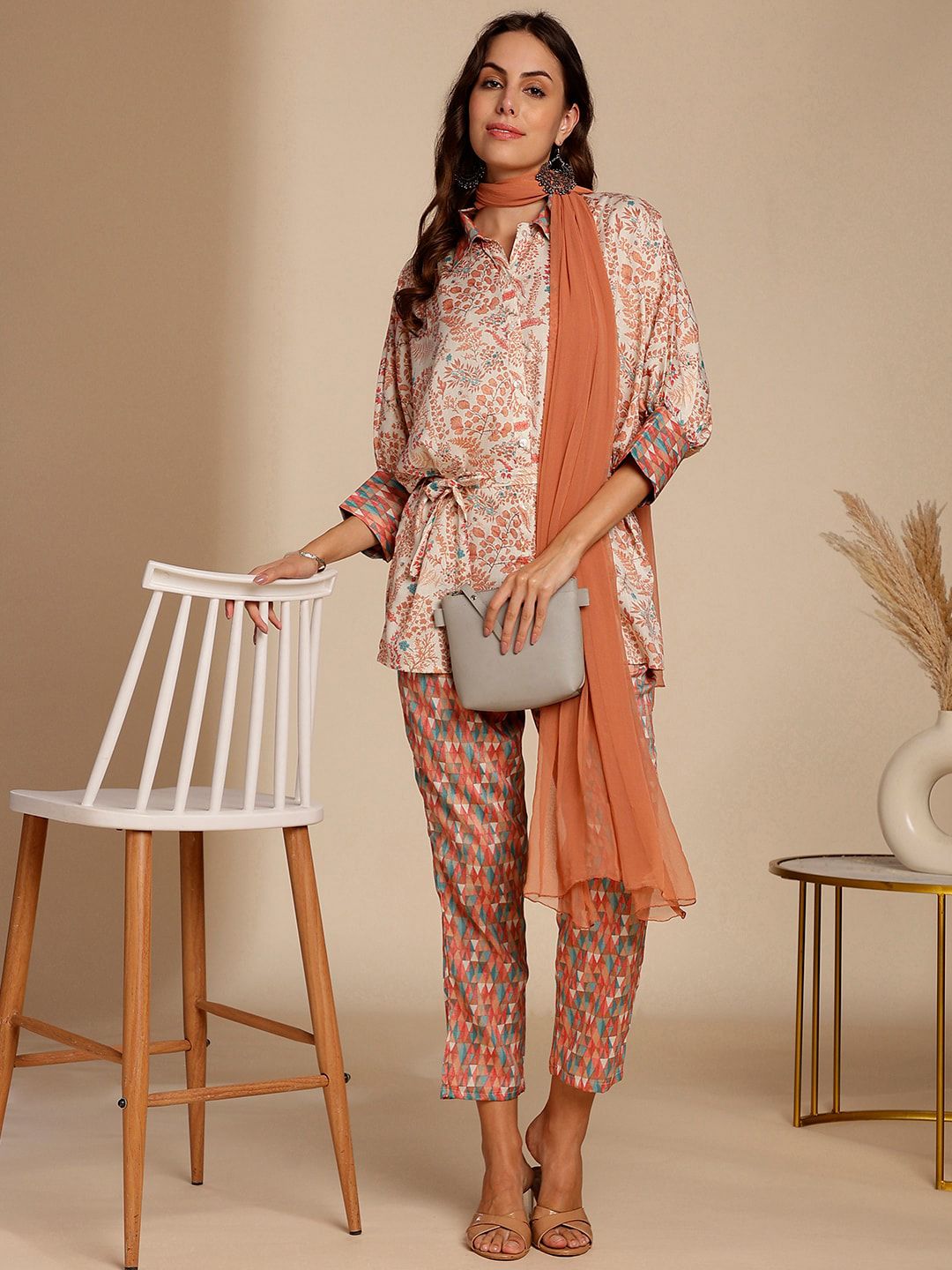 Anouk Floral Printed Top & Trousers With Dupatta