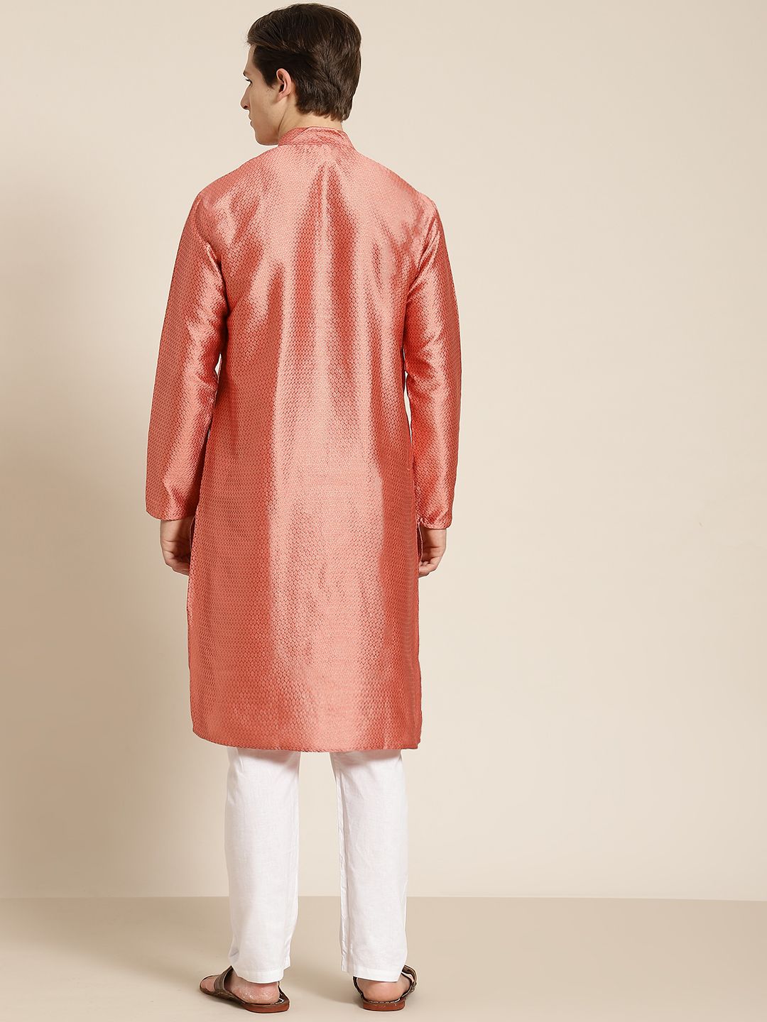 SOJANYA Kurta Rekaan Sendiri Berwarna Peach Lelaki