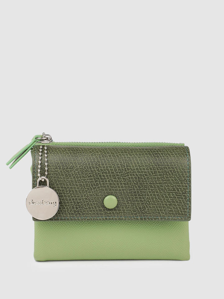 DressBerry Women Animal Textured Three Fold Wallet