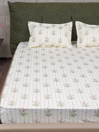 URBAN SPACE Pink & White Floral Cotton 200 TC Queen Bedsheet with 2 Pillow Covers