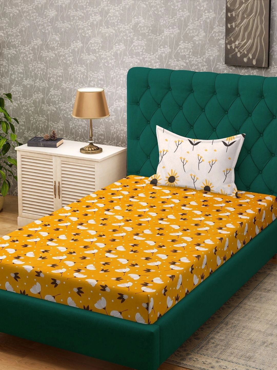 Myntra Elegant Homes Yellow Floral 300 TC Cadar Tempat Tidur Single dengan 1 Sarung Bantal
