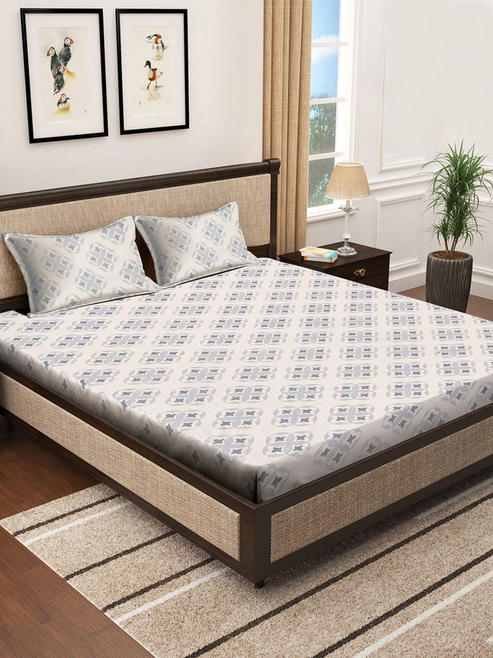 KLOTTHE Grey Geometric Printed 400 TC Double King Bedsheet with 2 pillow covers