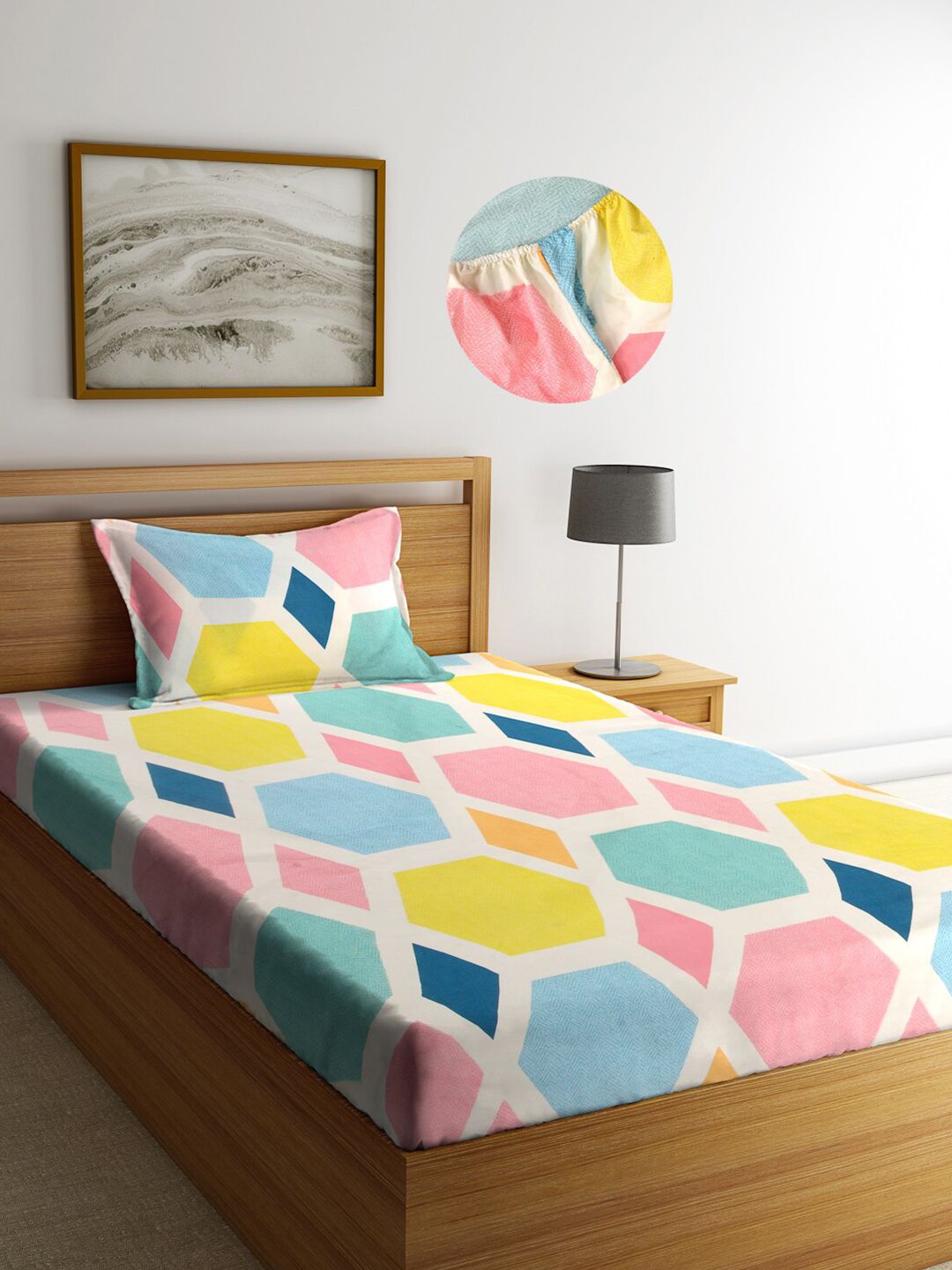 KLOTTHE Multicolor Geometric Fitted 300 TC Single Bedsheet With 1 Pillow Cover-225X150 cm