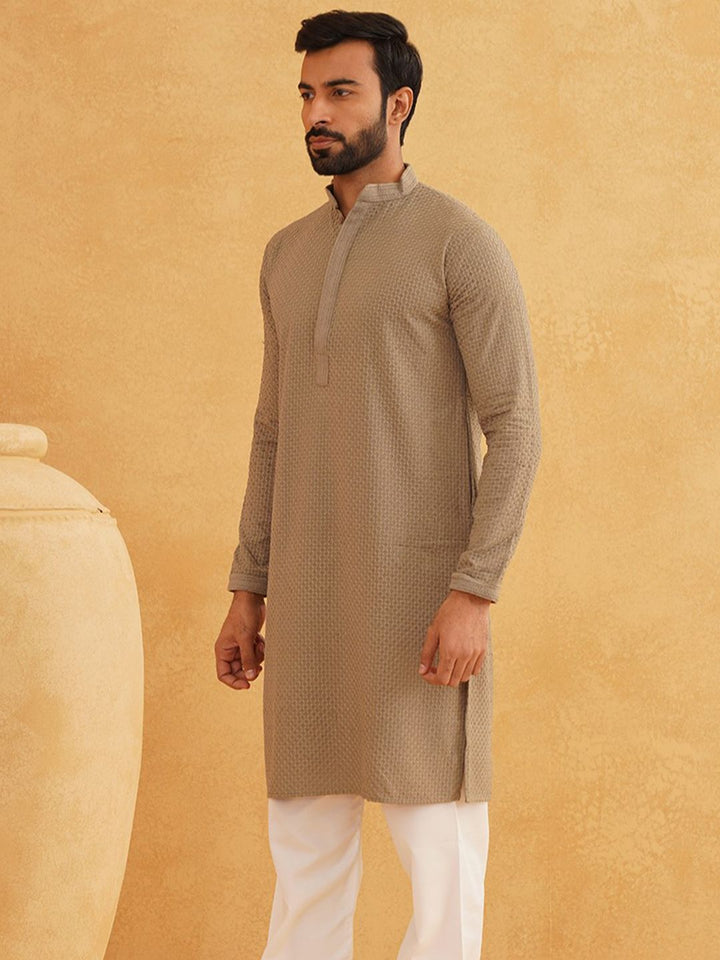 SOJANYA Geometric Embroidered Mandarin Collar Thread Work Pure Cotton Straight Kurta