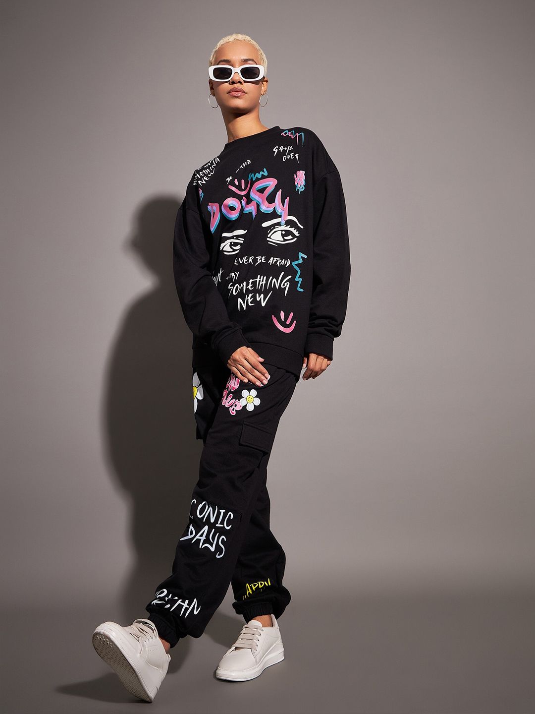 SASSAFRAS Typography Printed Long Sleeves Oversized Fleece Sweatshirt
