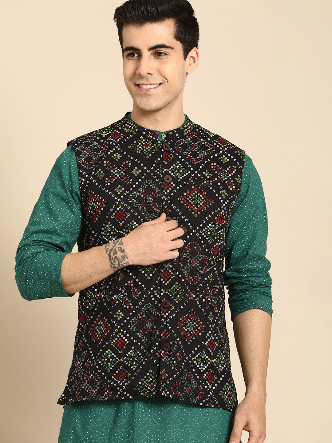 Anouk Men Black & White Bandhani Printed Pure Cotton Nehru Jacket