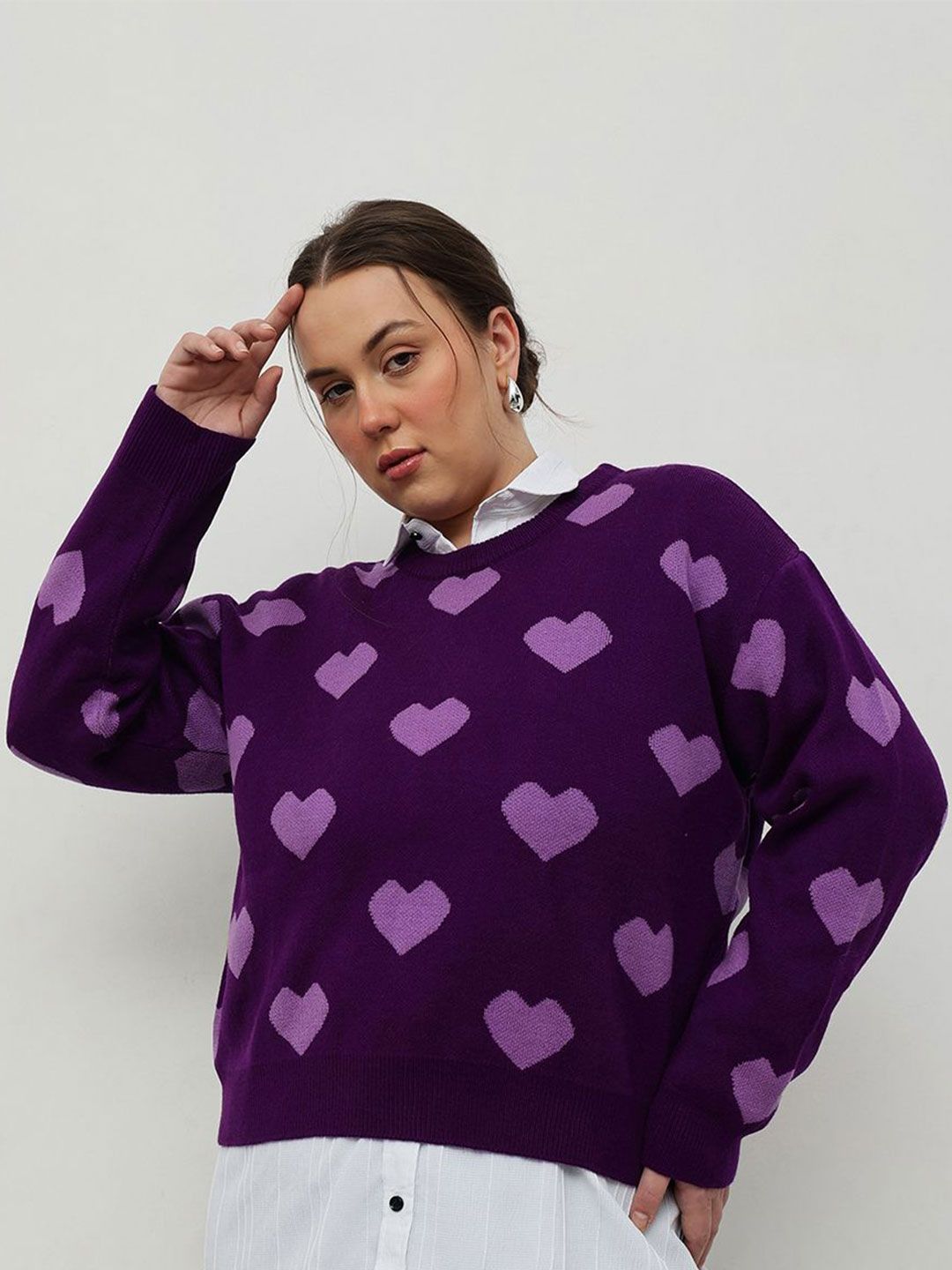 Wanita jalanan curvy ditambah saiz bercetak pullover