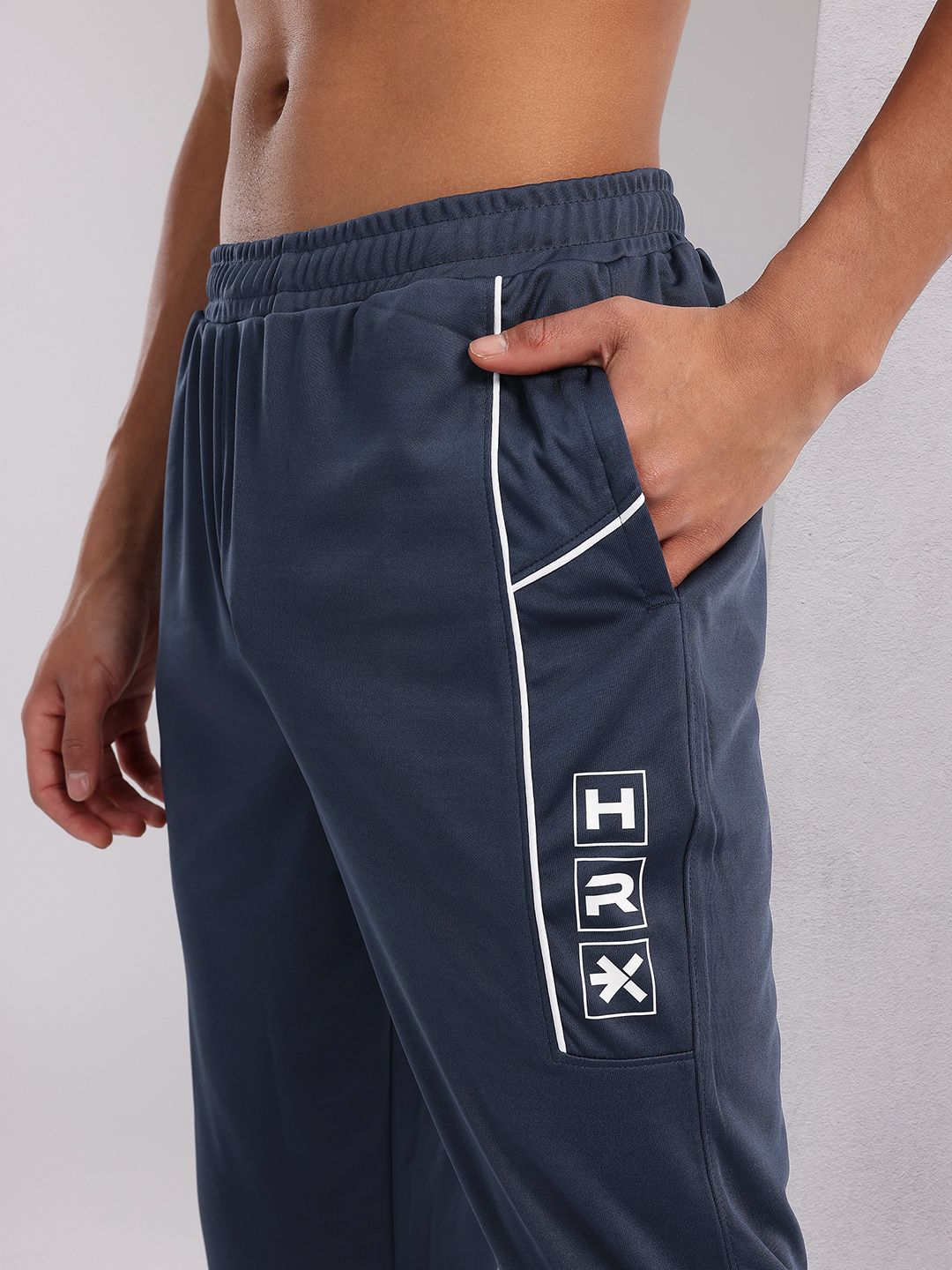 HRX by Hrithik Roshan Men Brand Logo Printed Mid-Rise Rapid-Dry Training Joggers