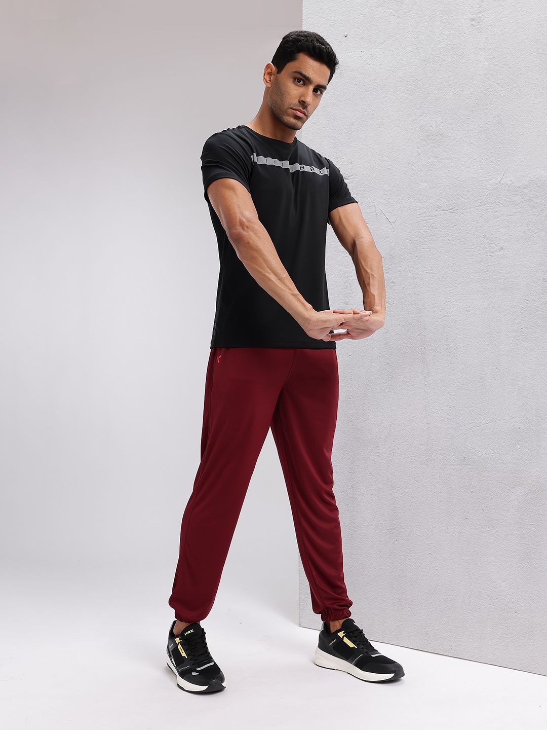 HRX by Hrithik Roshan Men Mid-Rise Rapid-Dry Training Joggers