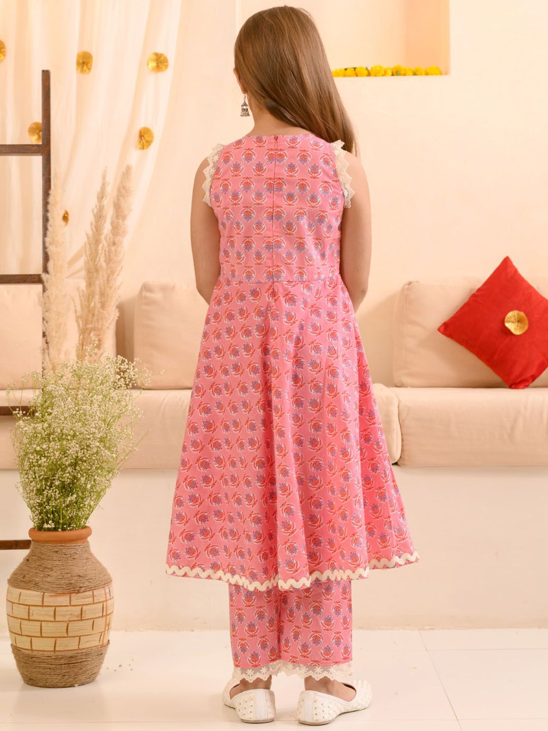 pspeaches Girls Floral Printed Pure Cotton Kurta with Trousers & With Dupatta
