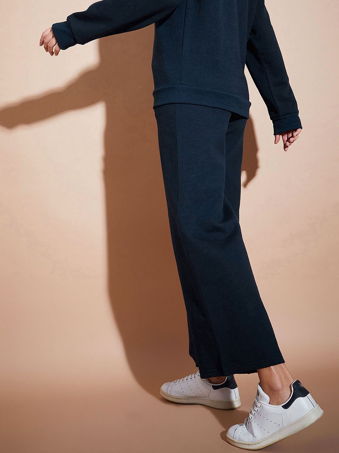 SASSAFRAS BASICS Women Relaxed-Fit Fleece Track Pants