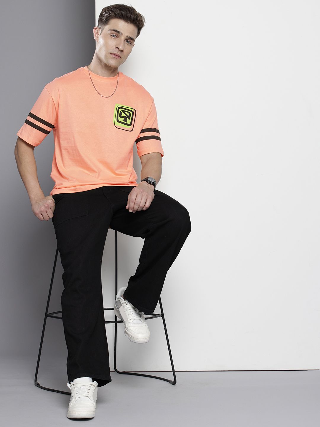 The Indian Garage Co Printed Oversized Pure Cotton T-shirt