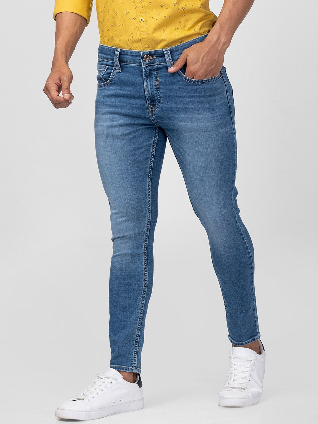 SPYKAR Men Skinny Fit Light Fade Stretchable Cotton Jeans