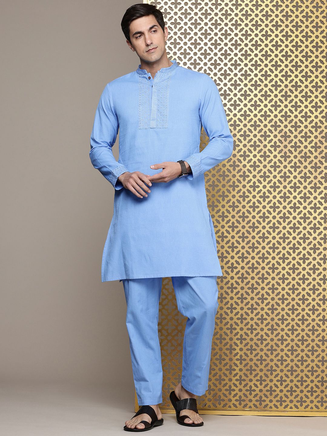 House of Pataudi Indie Floral Yoke Design Embroidered Kurta with Trousers