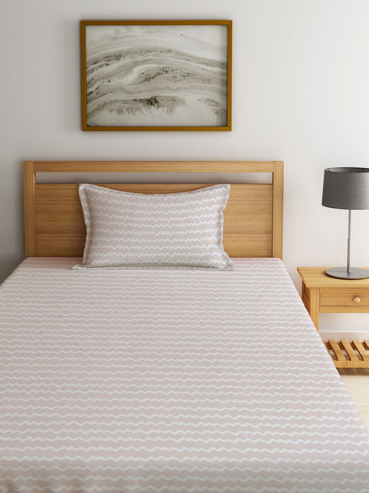 KLOTTHE Beige Chevron Cotton 300 TC Dilengkapi Cadar Bujang Halus dengan Sarung Bantal-87 x 59 inci