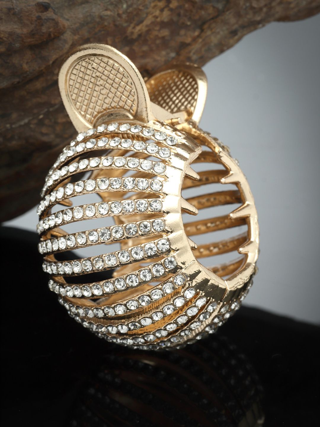 PANASH Women Embellished Claw Clip