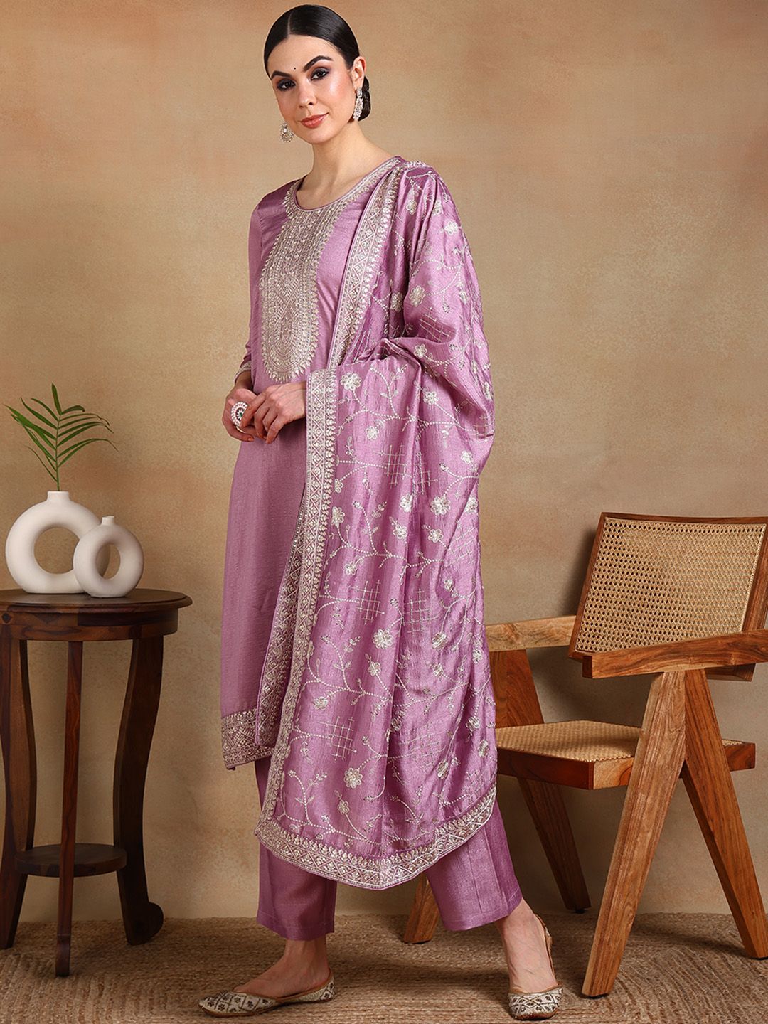 KALINI Floral Embroidered Sequinned Straight Kurta & Trousers With Dupatta
