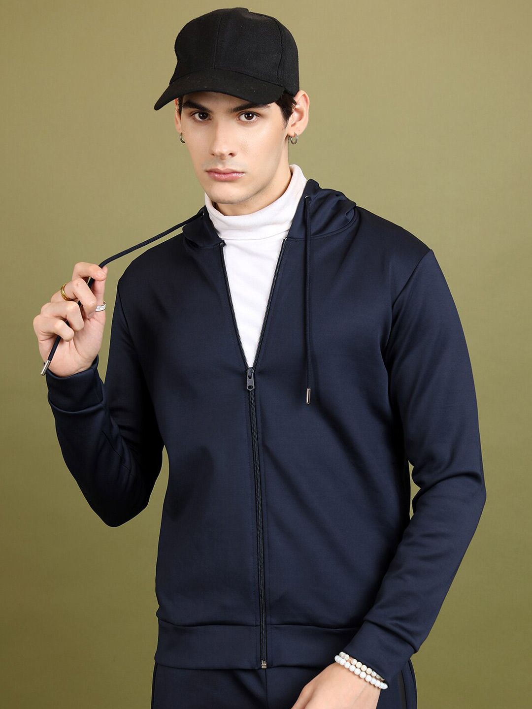 HIGHLANDER Hooded Neck Long Sleeve Zip Detail Front-Open Sweatshirt