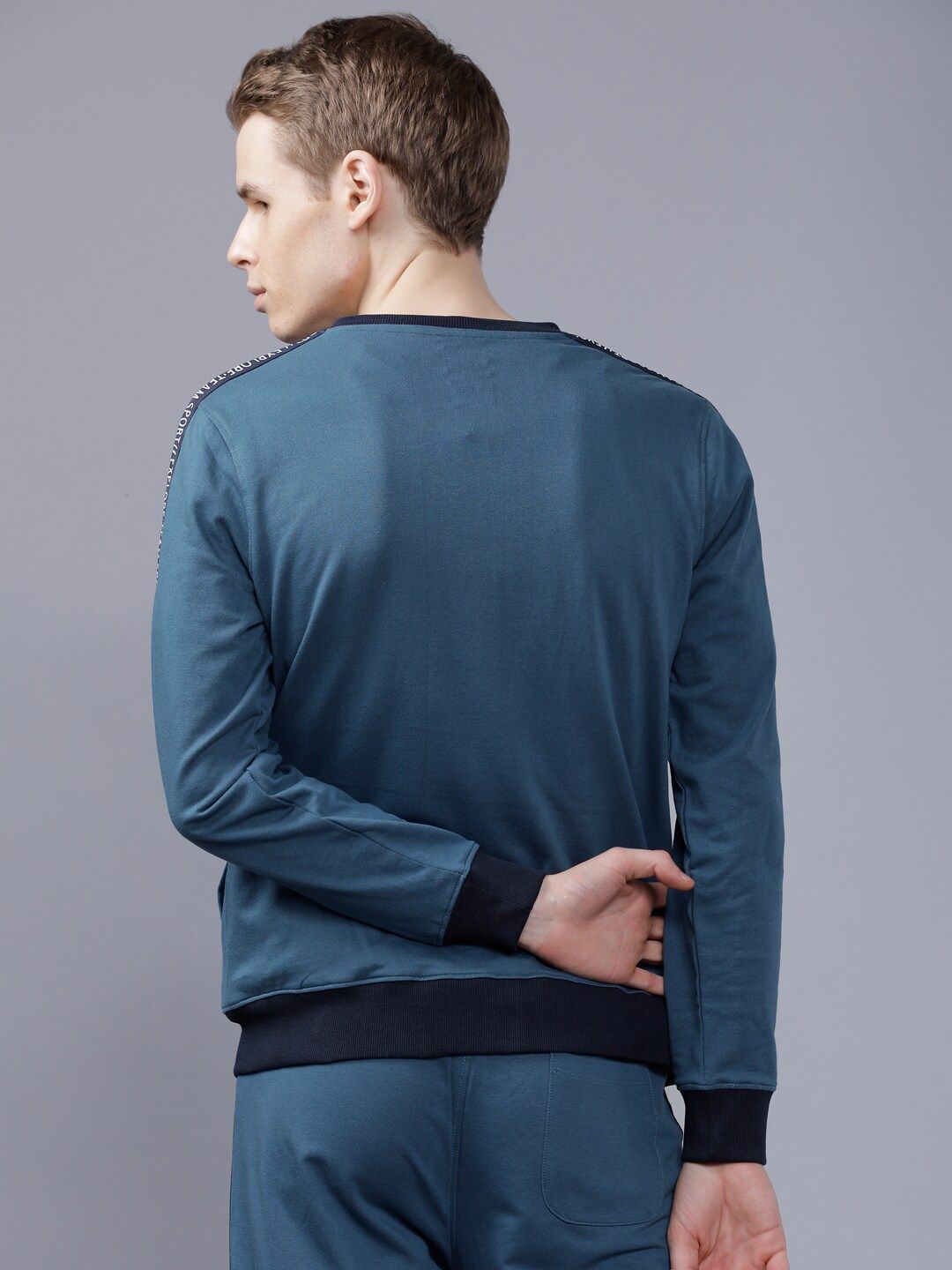 The Indian Garage Co Men Teal Blue Solid Sweatshirt