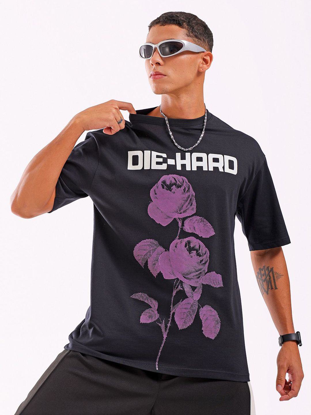 The Indian Garage Co Men Pure Cotton Graphic Printed Boxy Oversized Round Neck T-shirt