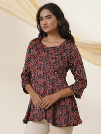 W Floral Printed Round Neck A-Line Top