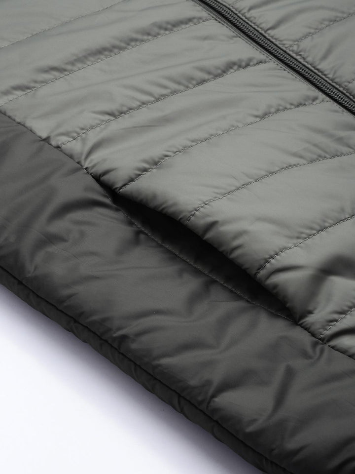 The Indian Garage Co Men Colourblock Hooded Slim Fit Puffer Jacket