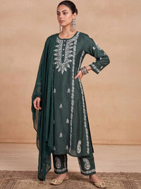 House of Chikankari Women   Regular Thread Work Chanderi Silk Kurta with Trousers &
