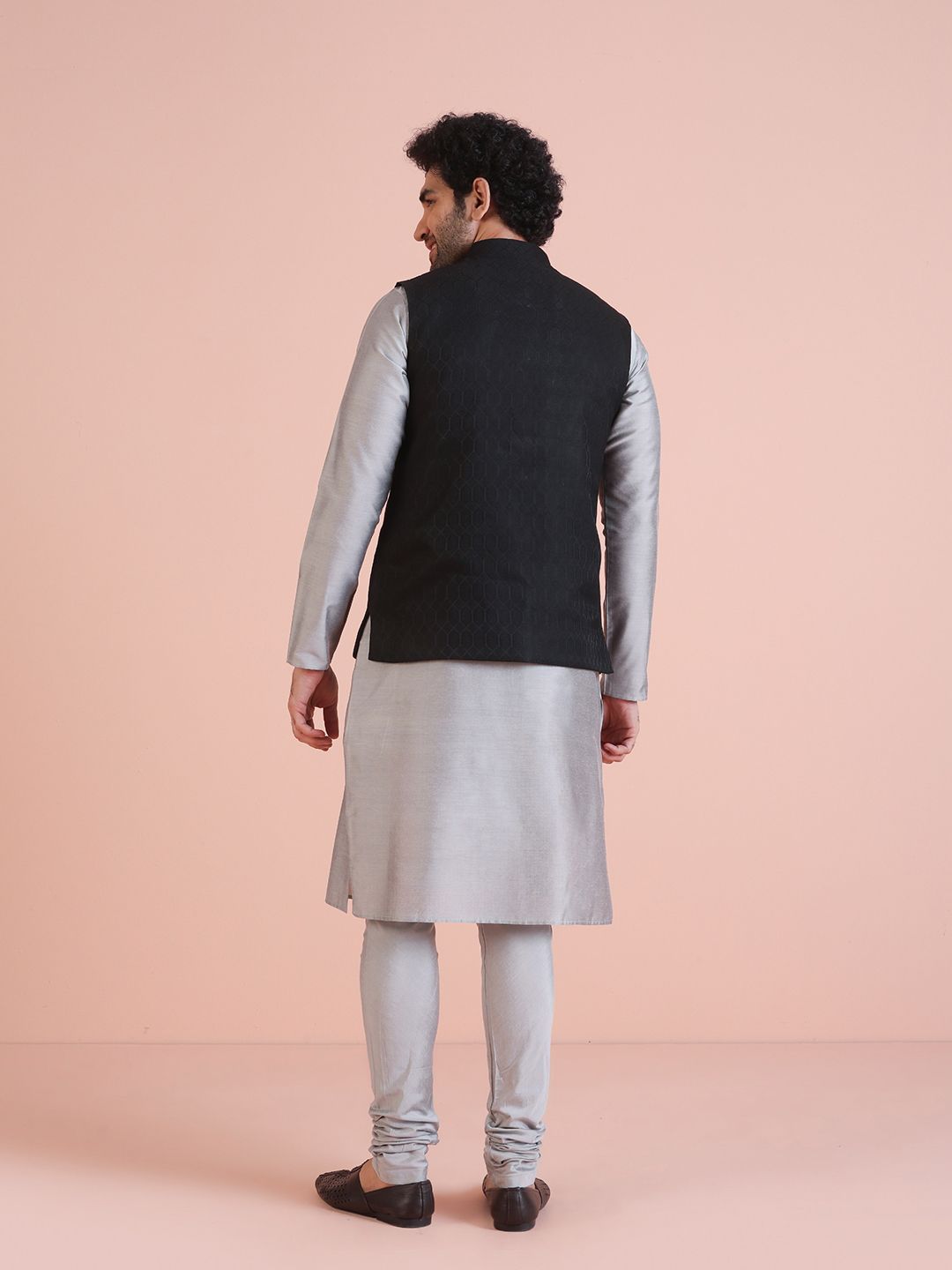 KISAH Men Woven Jacquard Regular Fit Ethnic Motifs Nehru Jacket
