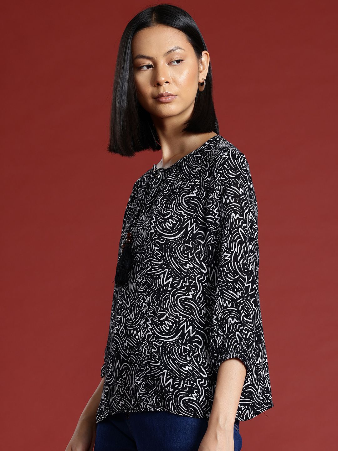 all about you Printed Tie-Up Neck Puff Sleeves Top