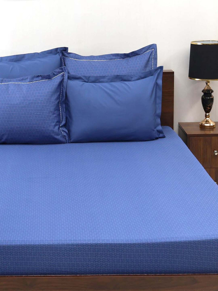 BOMBAY DYEING Navy Blue 400 TC King Bedsheet with 4 Pillow Covers  2.74 m X 2.74 m