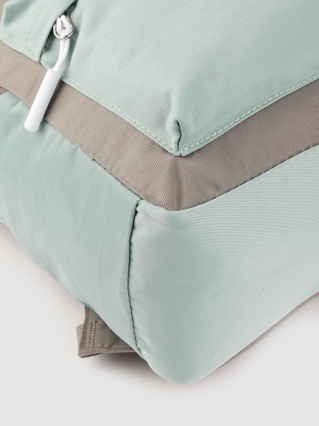 Lino Perros Women Grey & Sea Green Colourblocked Laptop Backpack